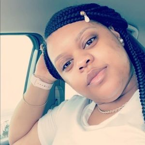 Meet your Posher, Kiara